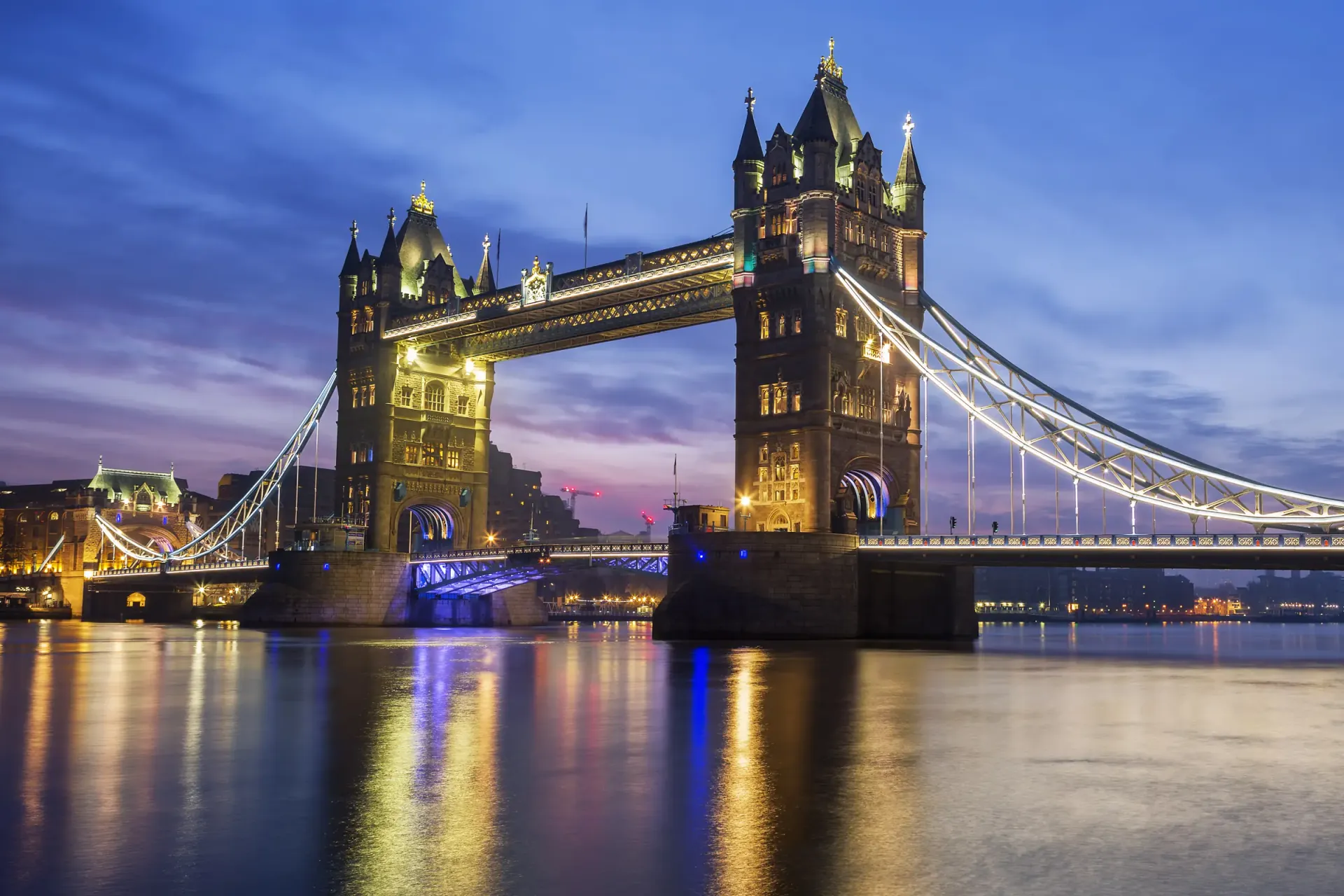 Tower Bridge London at dusk — Precellence Mercedes private chauffeur in London